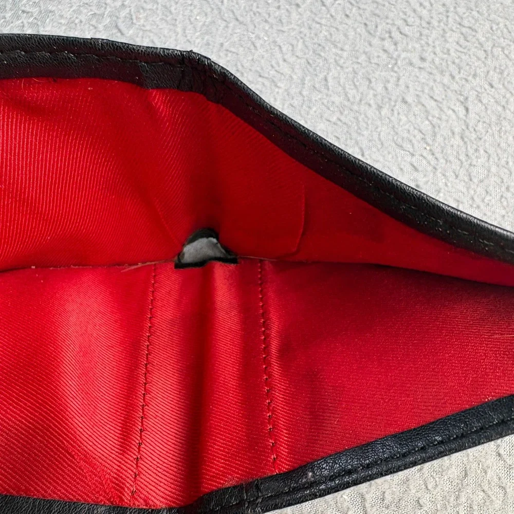 Guess Mens Bifold Wallet Black Faux Leather Red Stitching Triangle Logo Logo